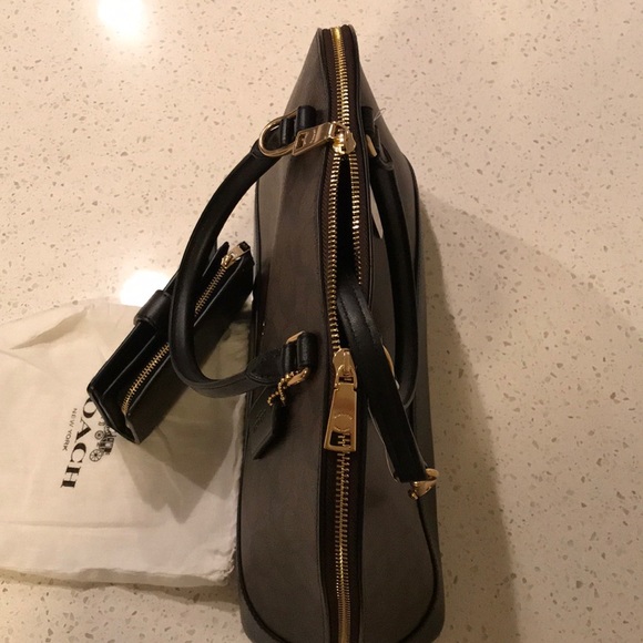 NWT Coach Lg Signature Sierra Satchel w/ Wallet - Picture 5 of 8